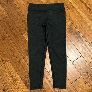 Athleta Girl Polartec tight. Gray. Size XXL/16